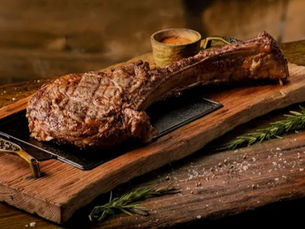 Tomahawk - Flambeado en la mesa