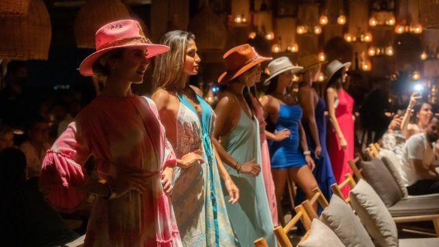 Slow fashion: cómo vestir con intención y disfrutar la moda