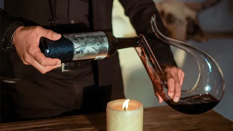 Maridajes perfectos con ayuda de sommelier en Chambao