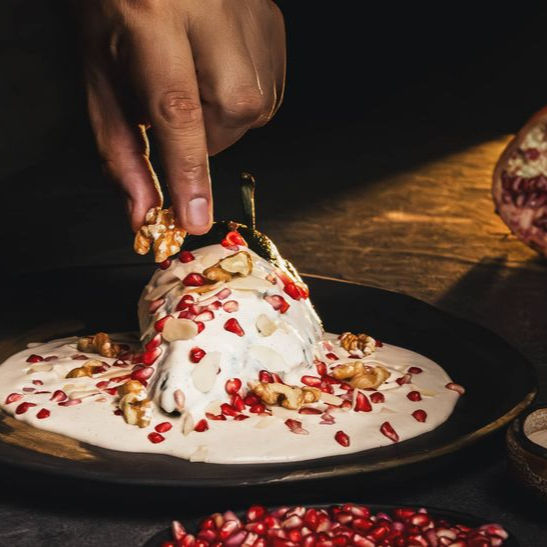 Where to eat chiles en nogada in September